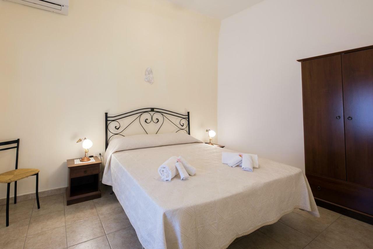 Antico Rifugio Bed & Breakfast Carovigno Dış mekan fotoğraf